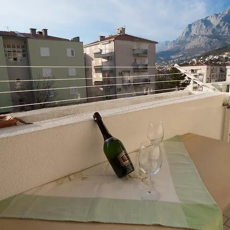 Nikolic Apartment Makarska Exterior photo