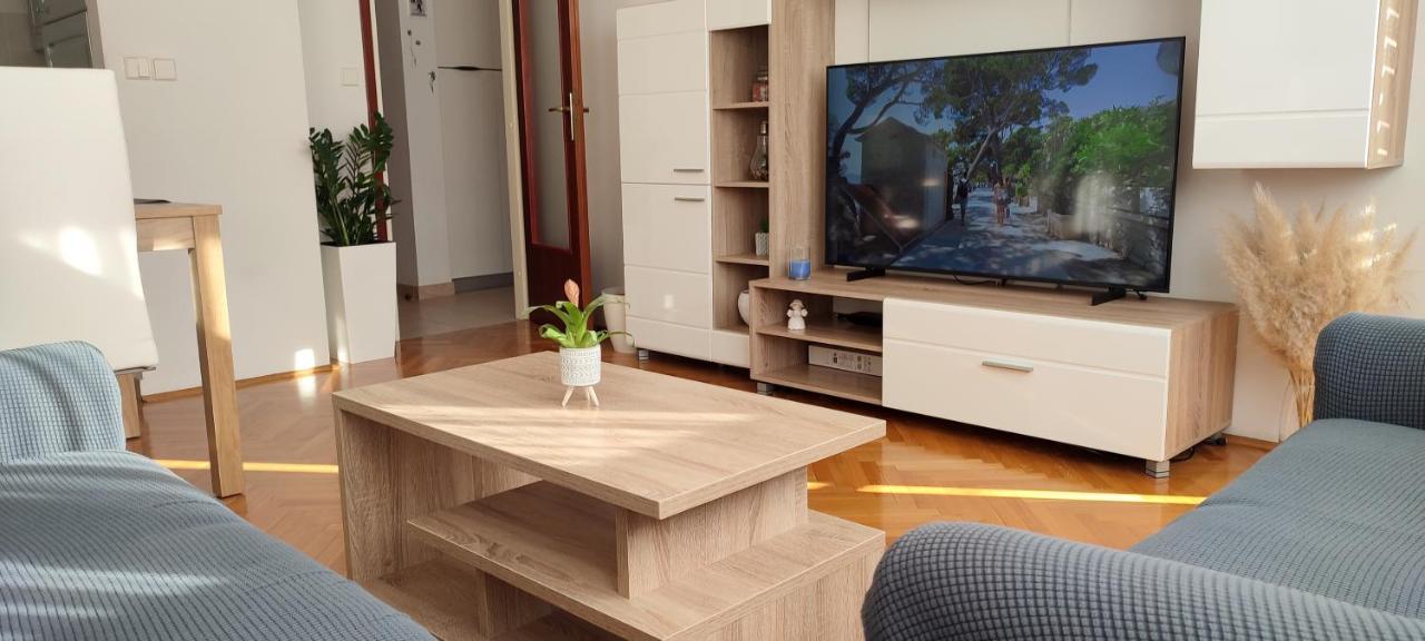 Nikolic Apartment Makarska